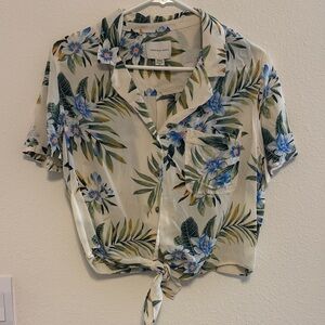 American Eagle Outfitters Tropical Print Button-Down Shirt